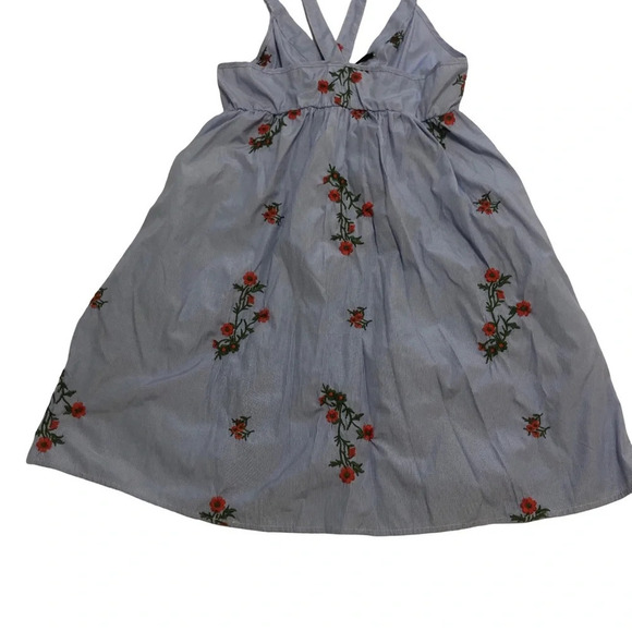 3/$25 ❥ Floral Embroidered Sleeveless Mini Summer Dress Pockets Blue Small - Picture 6 of 11